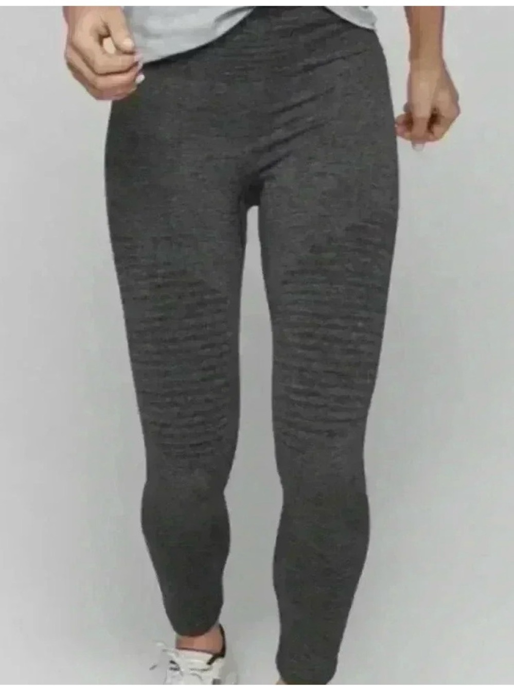 Athleta Seamless Charcoal Gray Compression
Leggings